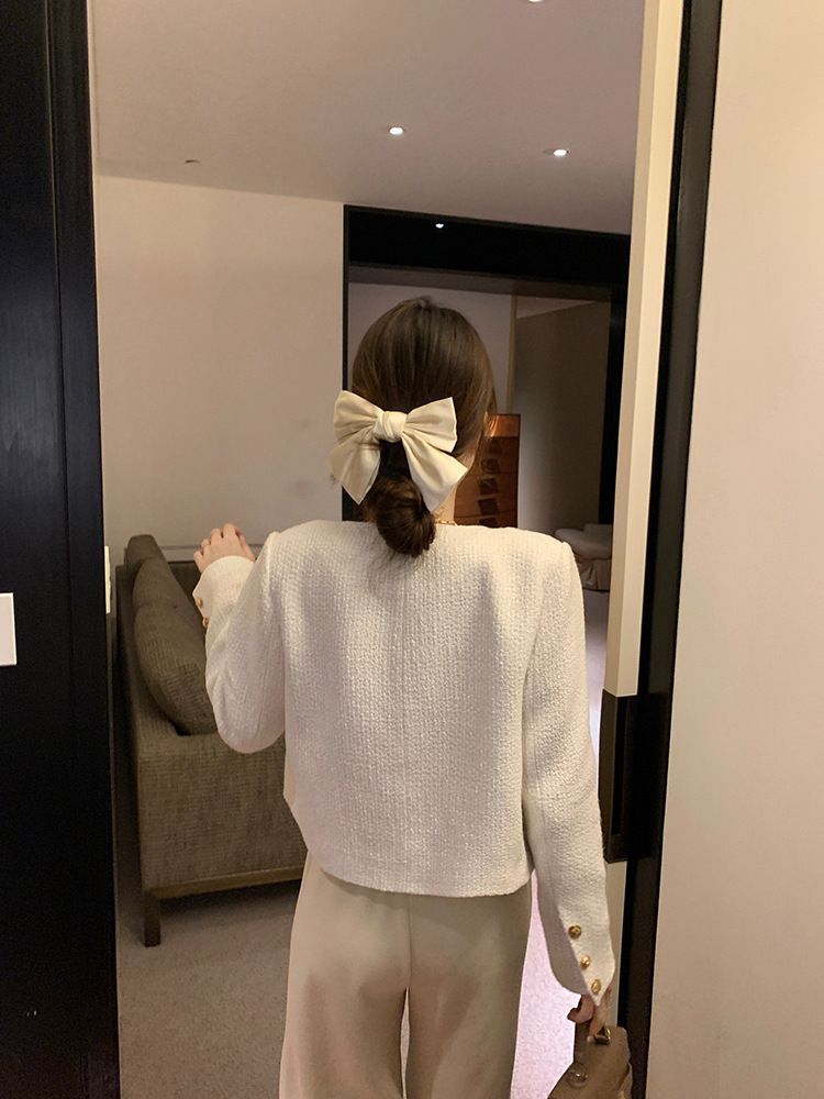 Klasik Gold Düğmeli Boucle Ceket