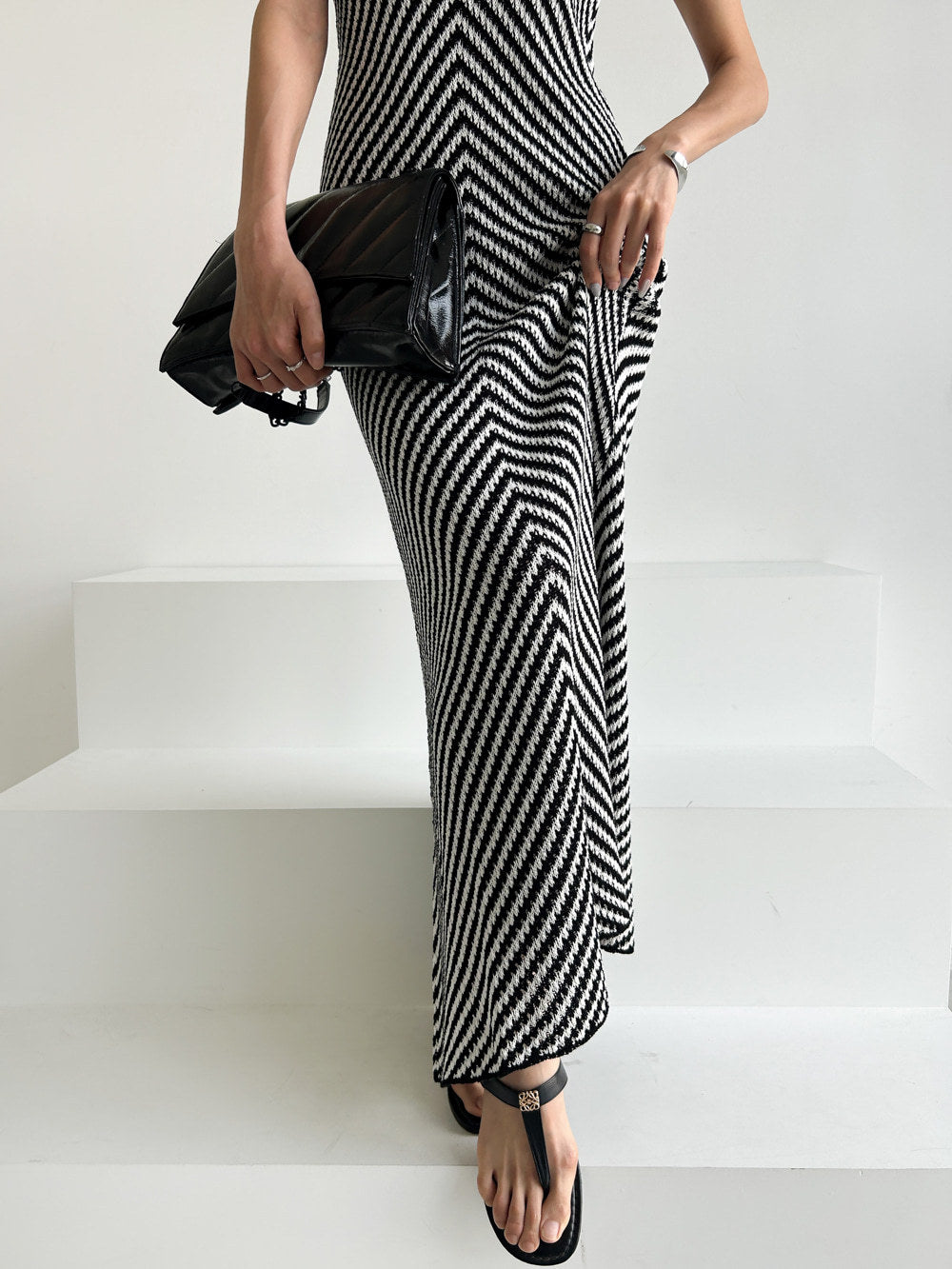 Mono Chevron Triko Elbise