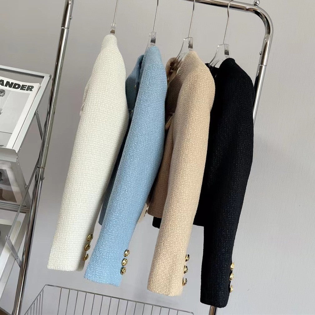 Klasik Gold Düğmeli Boucle Ceket